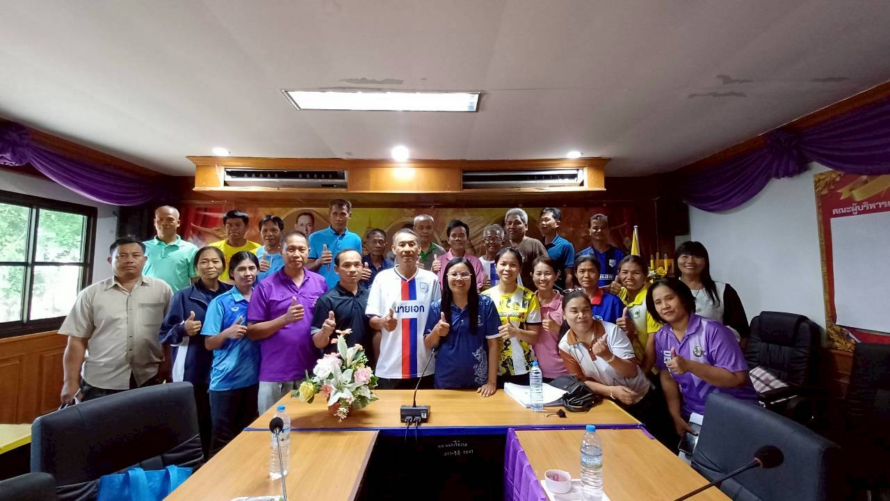 CDD BANKRUAT : GROWTH TEAM Plus+ BANKRUAT - พช.บ้านกรวด ลงพื้นที่ติดตามการดำเนินงานโครงการแก้ไขปัญหาความยากจน (กข.คจ.)